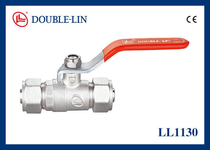 Flat Lever Handle 2 1 2 Brass Ball Valve met Brass Stem Type Double O-ring And Pipe Connection